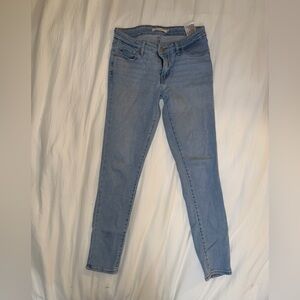 Women's Light Blue Levi’s Skinny Jeans